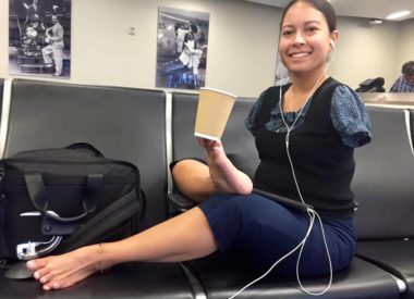 Jessica Cox at the airport
